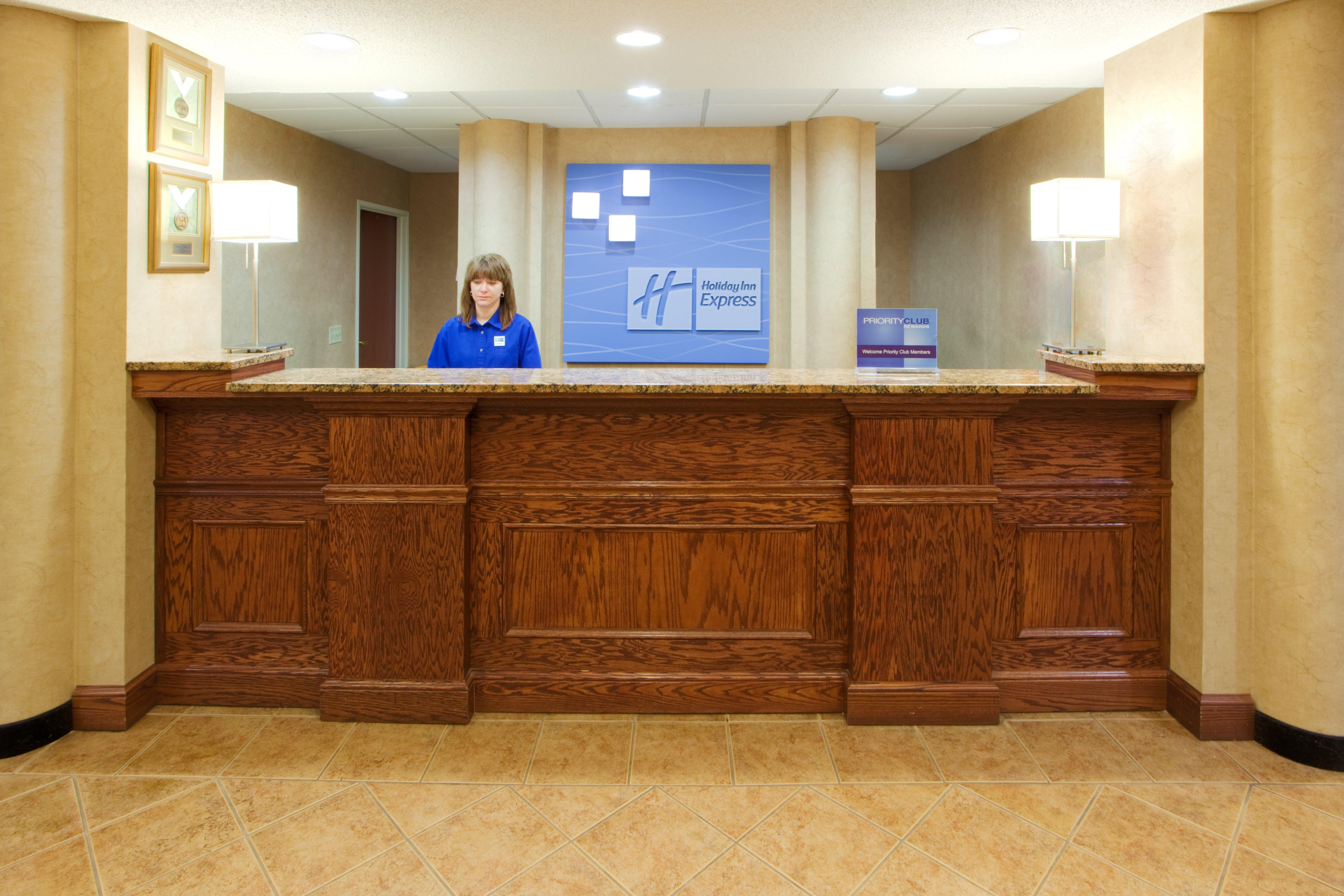 Express By Ihg Hotel